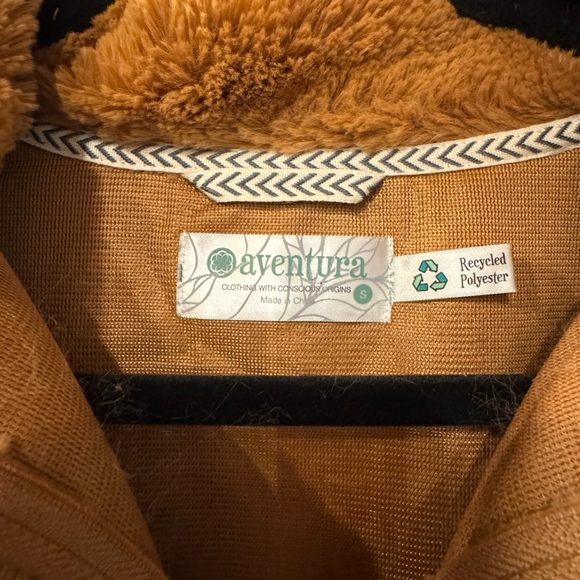 Aventura Tan Fleece Jacket M1.2 - Picture 3 of 12